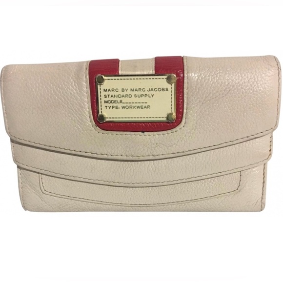 Marc by Marc Jacobs Cream and Red leather Women's wallet/ clutch - Picture 1 of 6
